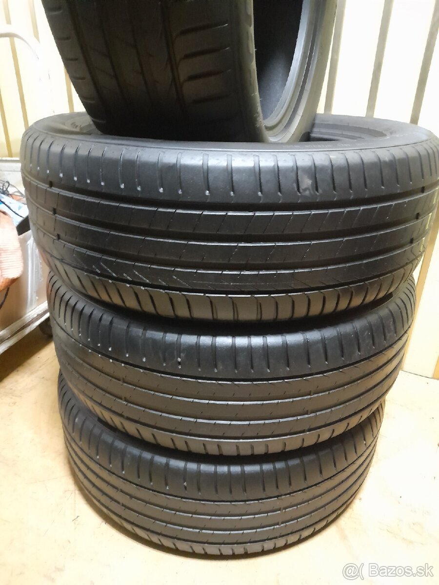 Letne 235/55R18 viem aj prezut - 2