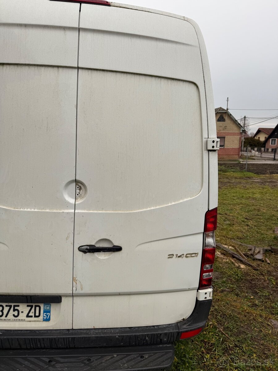 Mercedes Sprinter - 2