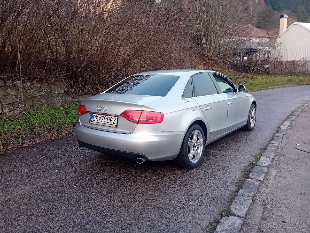 Audi A4 B8 sedan - 2
