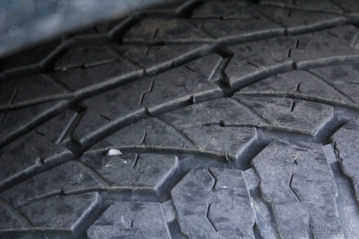 sada pneumatík 265/65 R17 - 2