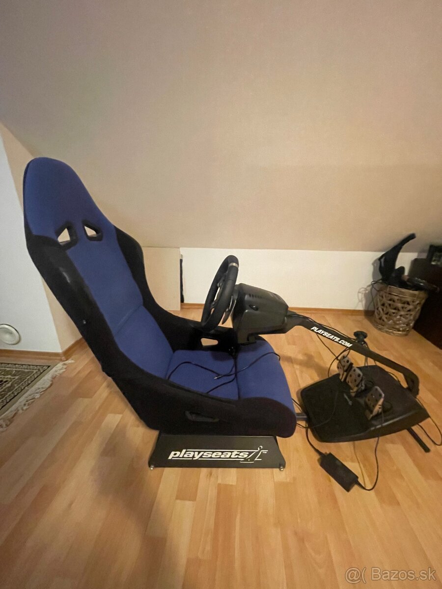 Playseat sedačka na Simracing - 2