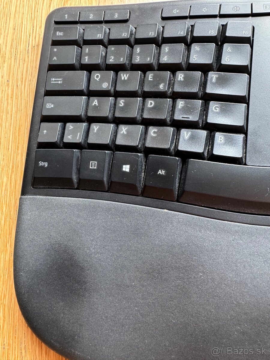 Microsoft Natural Ergonomic Keyboard 4000 - USB - 2