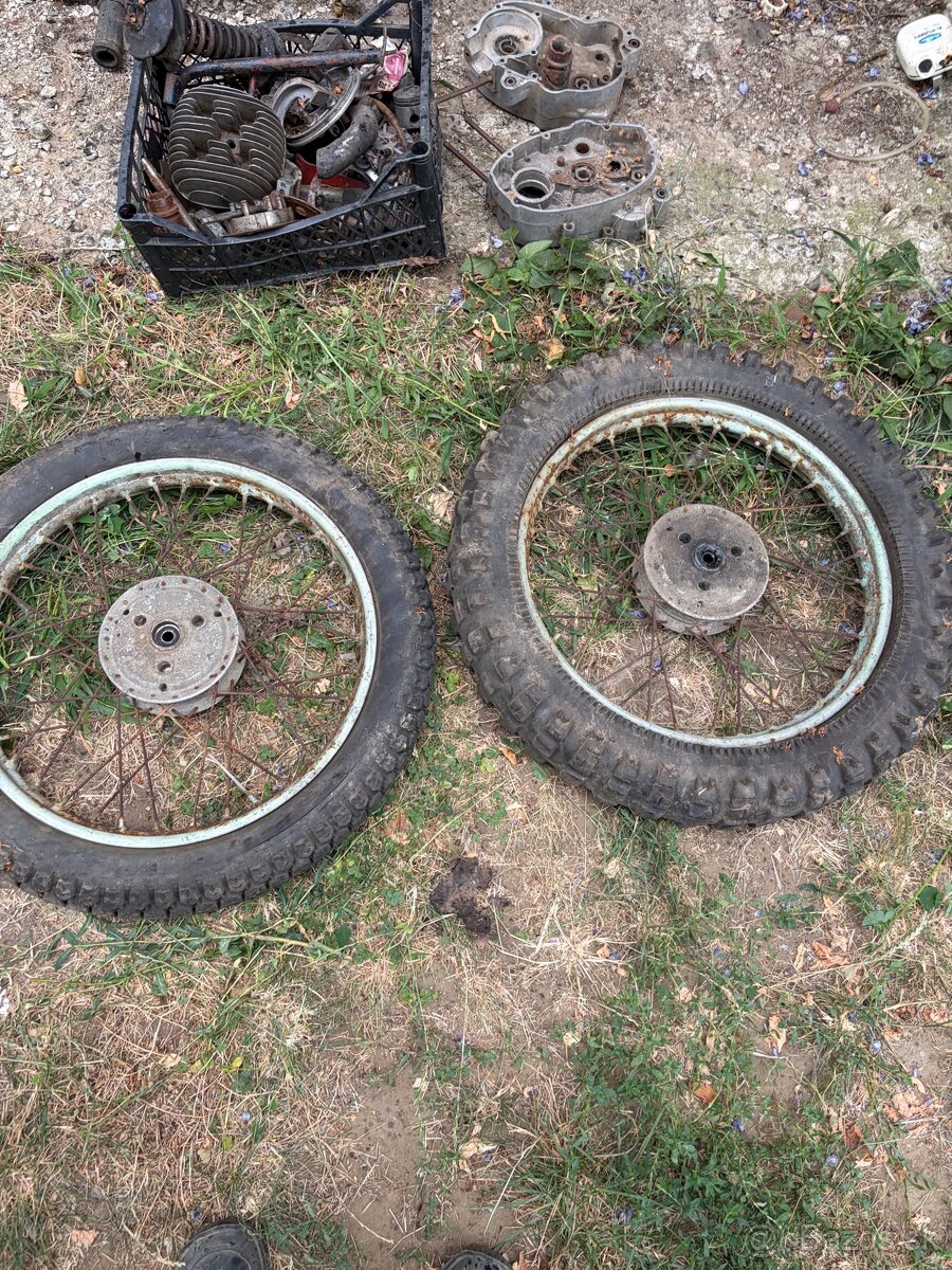 Jawa 90 Cross - 2