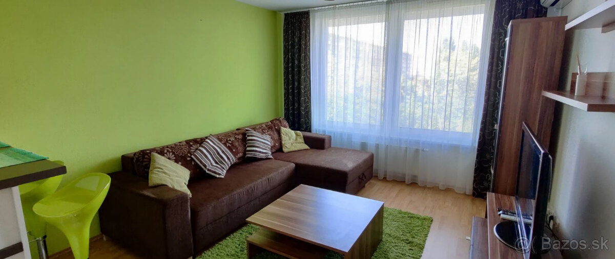 2 izbový byt na prenajom v RETRE - 2