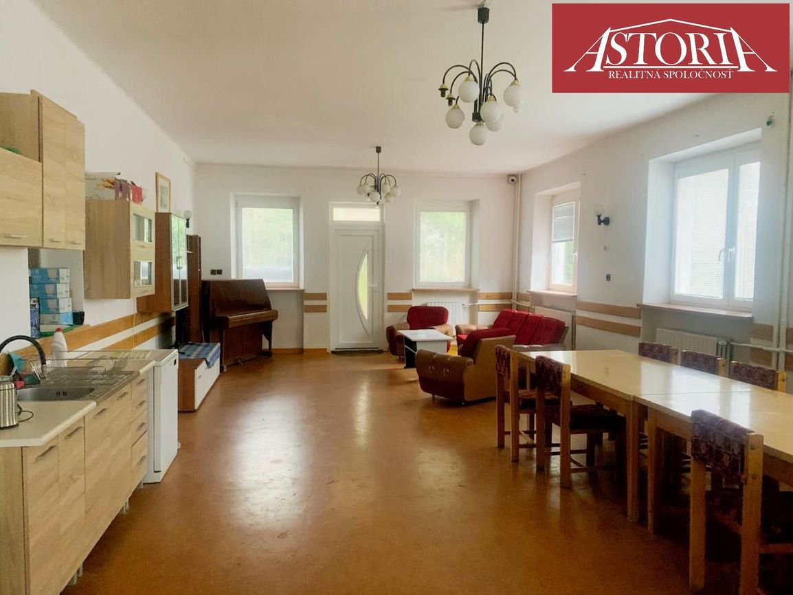 CHATA MARTIN STRÁNE kompletne zariadená - 2