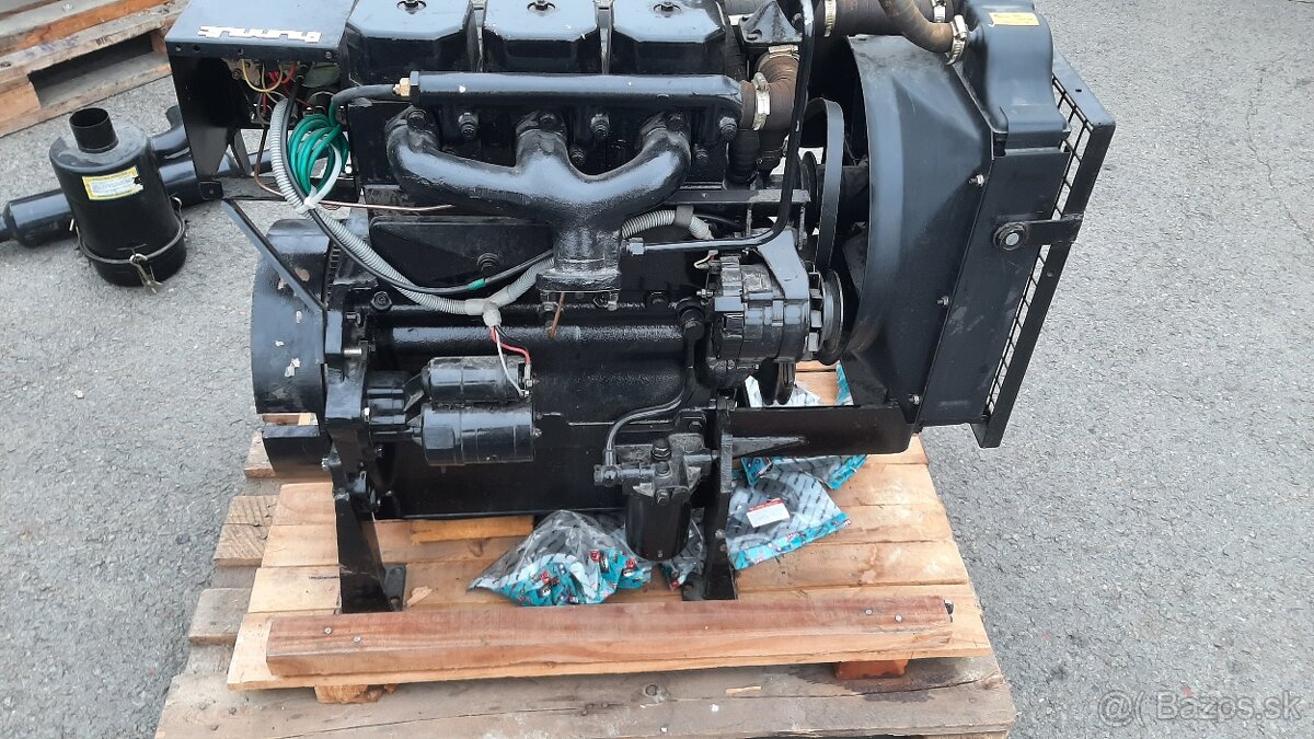 Prodám nový motor solis. - 2