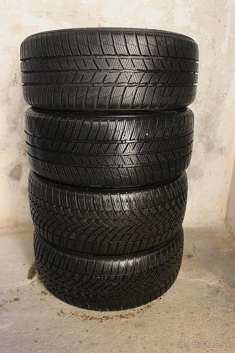 BARUM 7MM ZIMNA SADA 225/40 r18. - 2