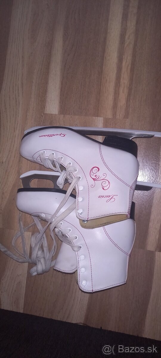 Korčule biele dievčenské - 2