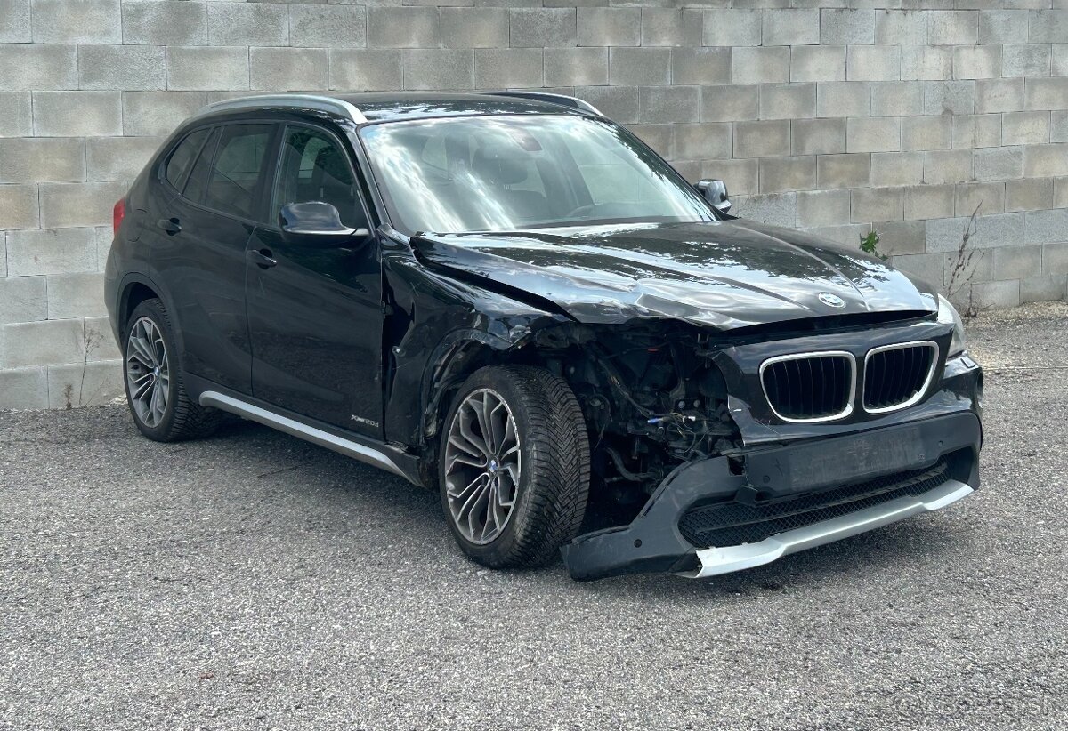 ROZPREDAME BMW X1 E84 2011 A/T - 2