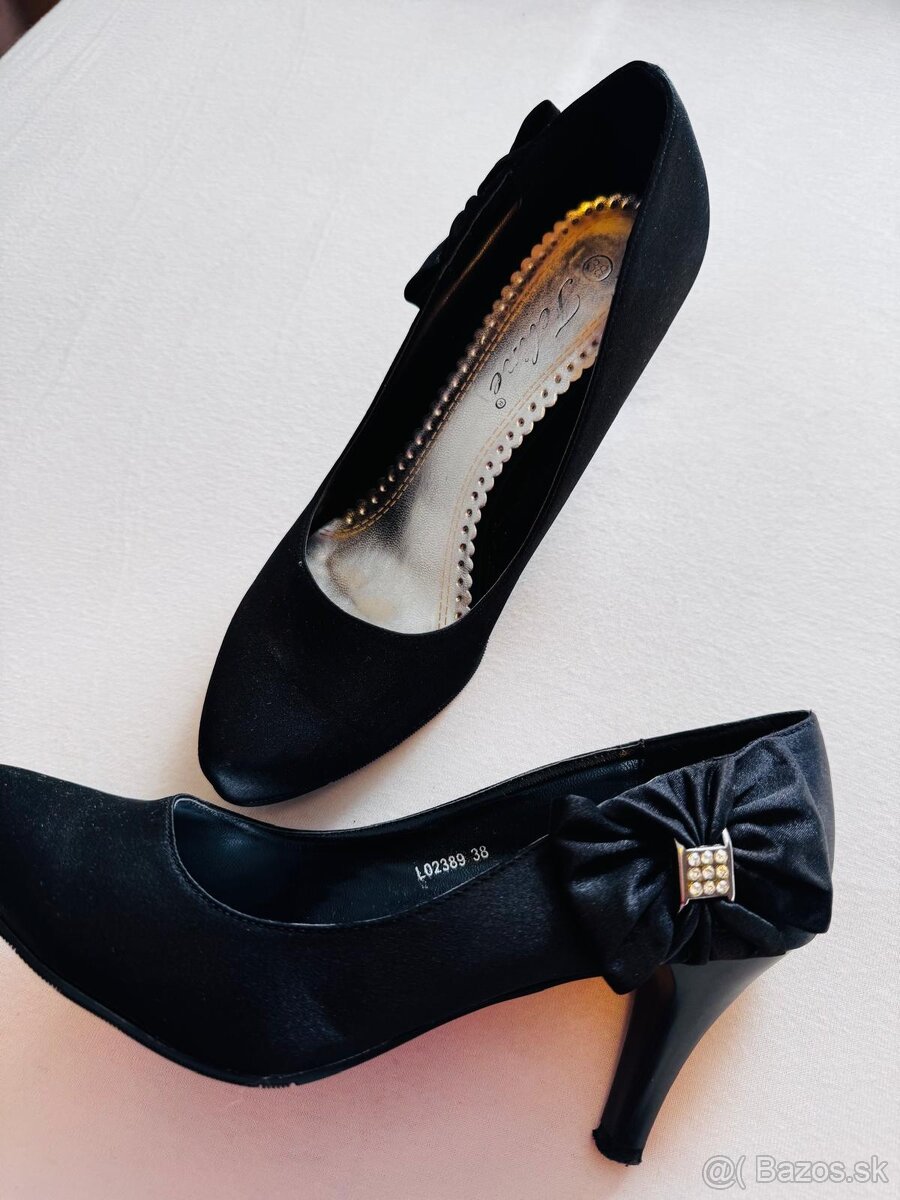 Čierne lodičky s mašličkou - 2