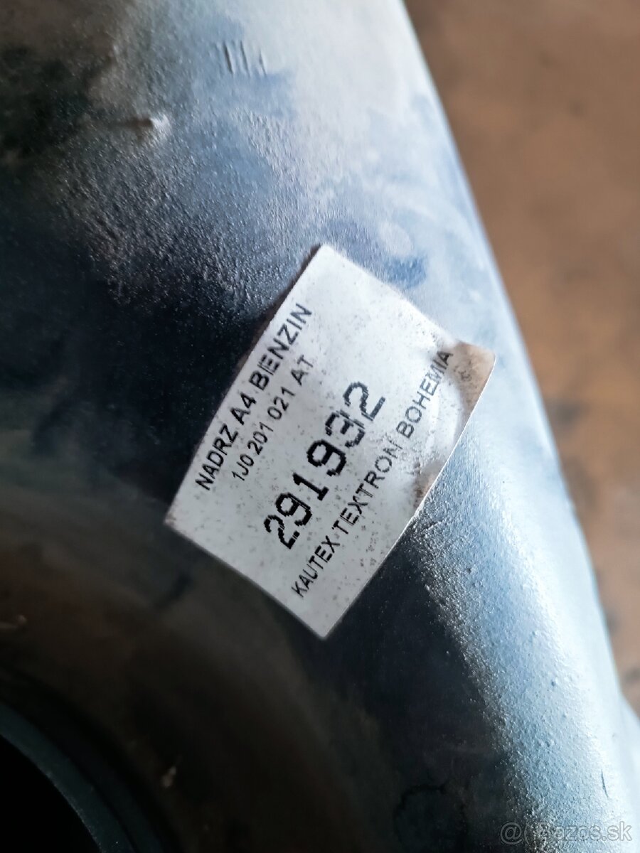 Palivová nádrž Octavia 1 benzín - 2