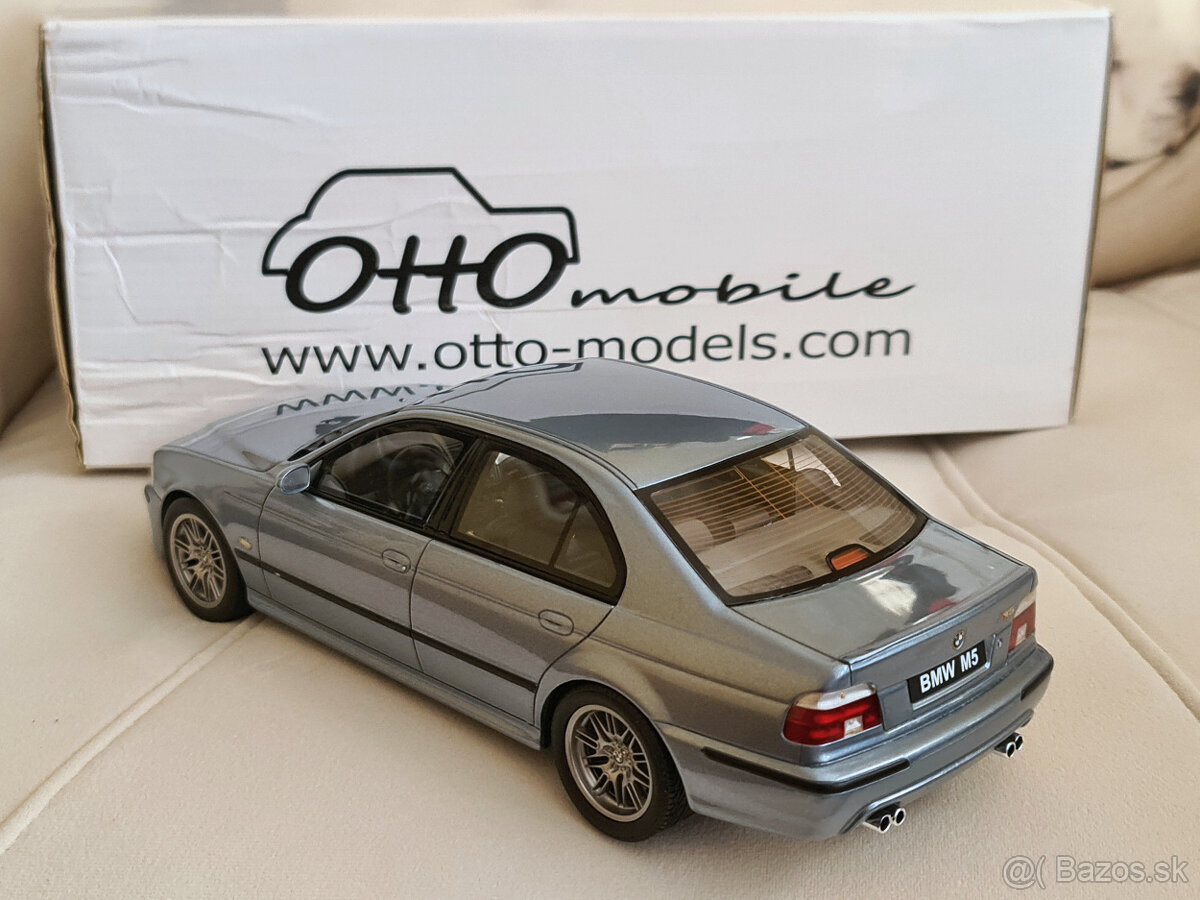 bmw M5 e39 1:18 - 2