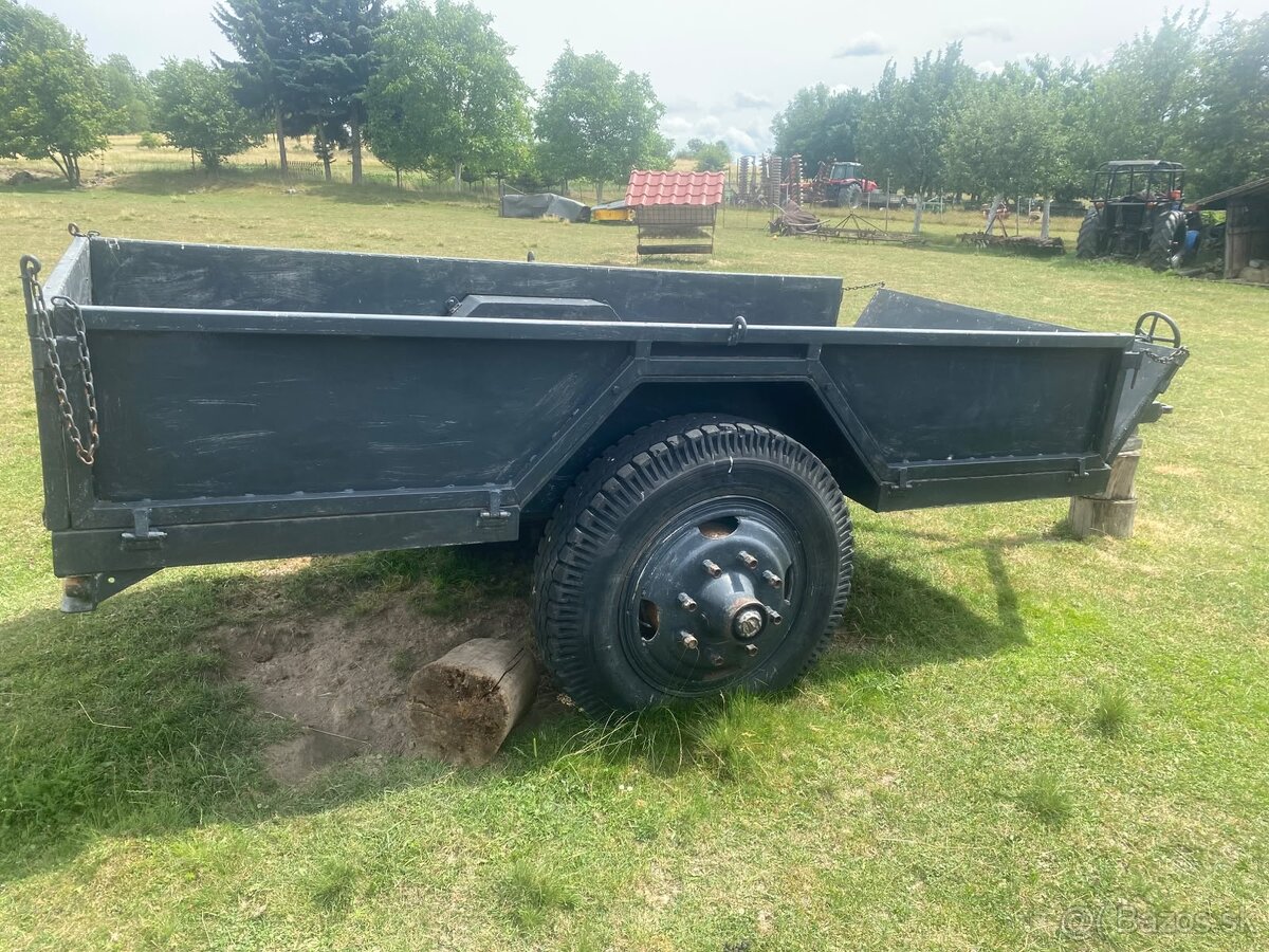 Vlečka za traktor - 2
