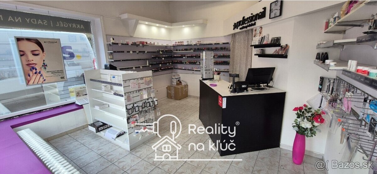 Na prenájom obchodný priestor – predajňa M.R. Štefánika - 2