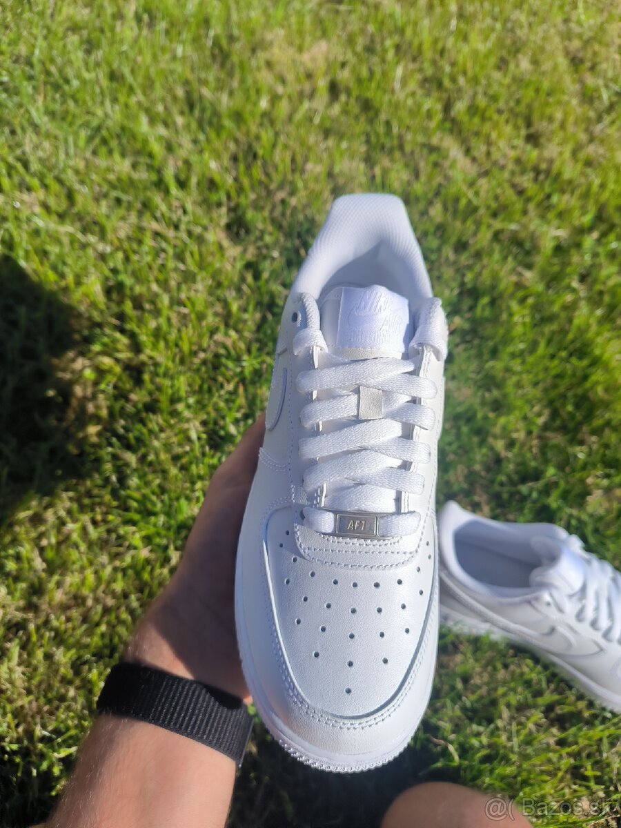 Nike Air Force 1 Triple White 39 - 2