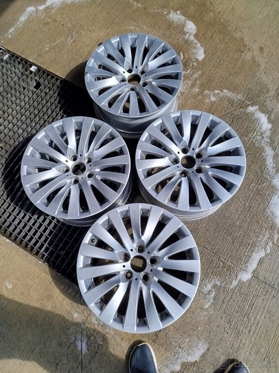 Elektróny BMW R18 - 2