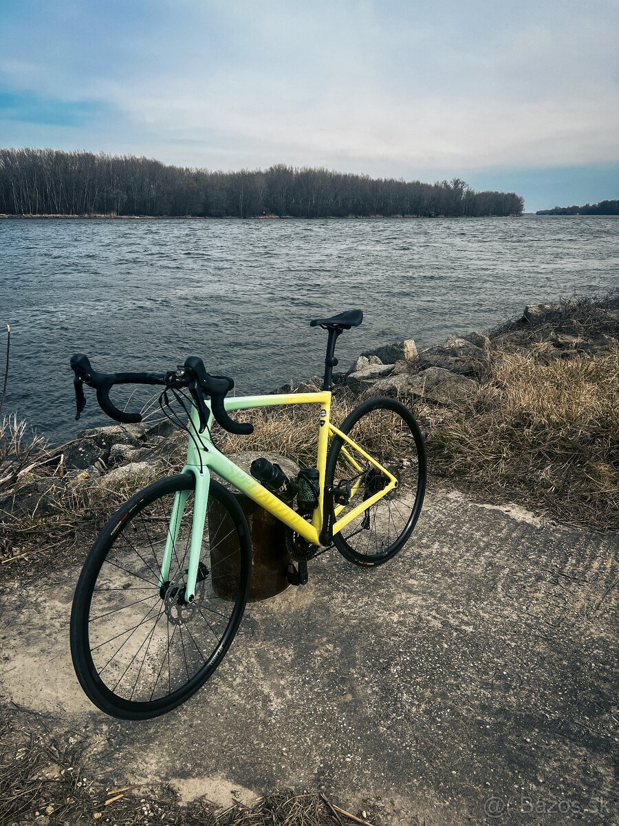 Predám Specialized Tarmac SL6 Sport - 2