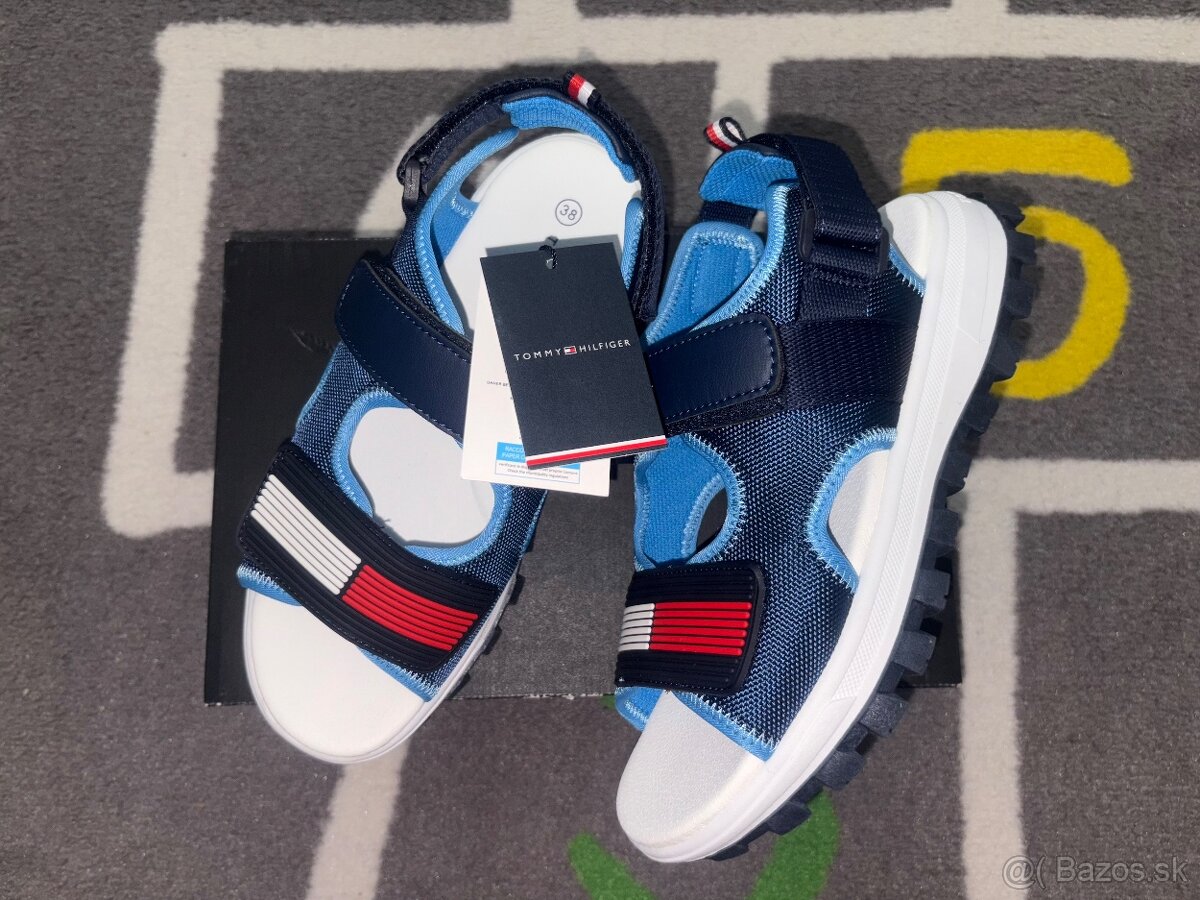 Sandále Tommy Hilfiger v.38 s visačkou - 2