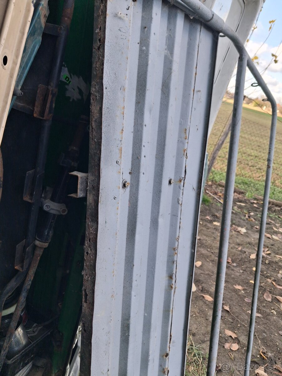 Škoda 1203 valník bočnice - 2