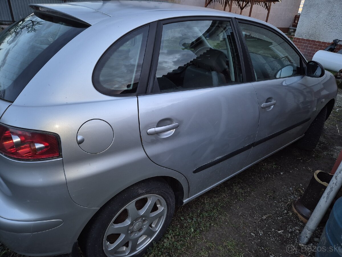 Rozpredam seat ibiza 1.4 - 2