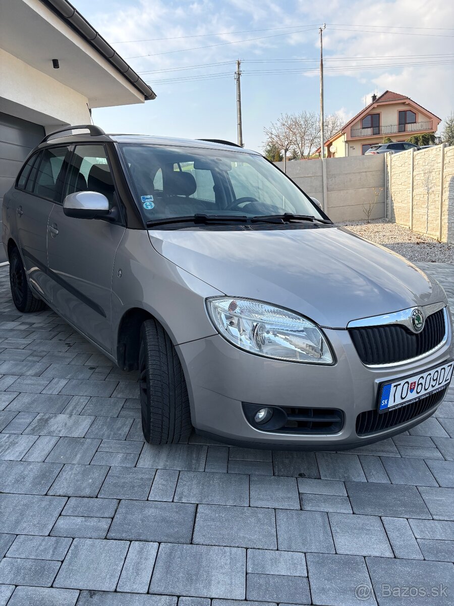 Škoda Fabia 2 1.2 benzín klíma - 2