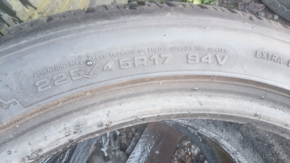 225/45r17 - 2