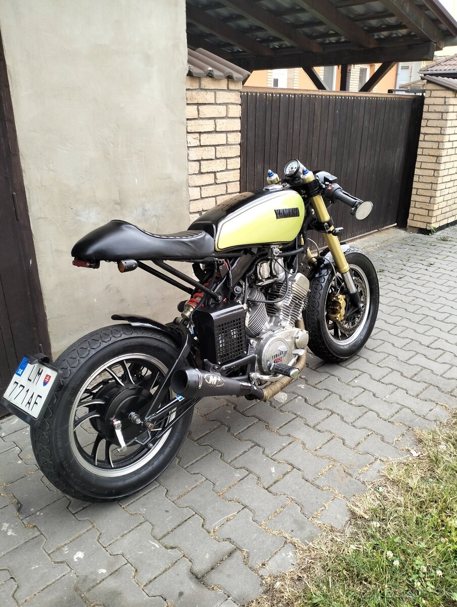 Yamaha XV 500 cafe - 2