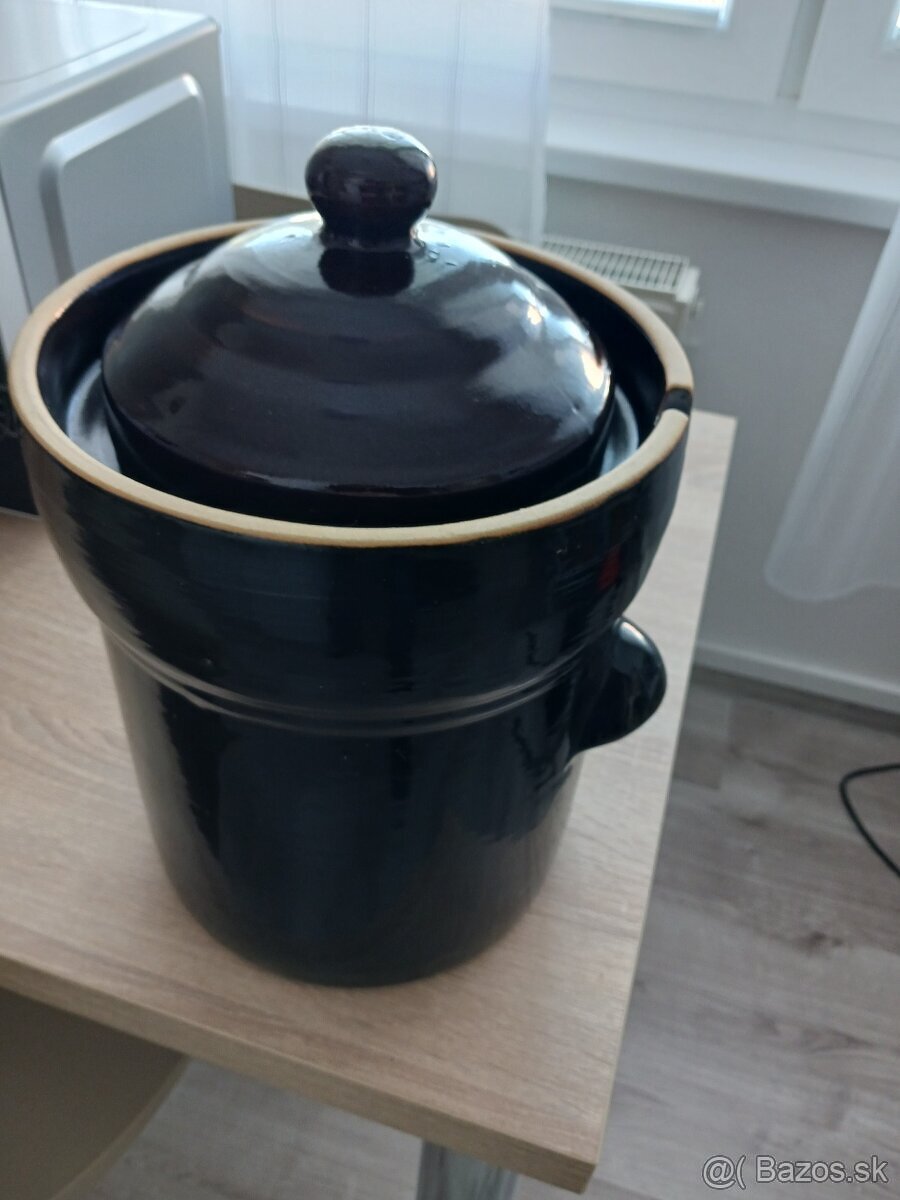 Predam 5l sudok na kapustu. - 2