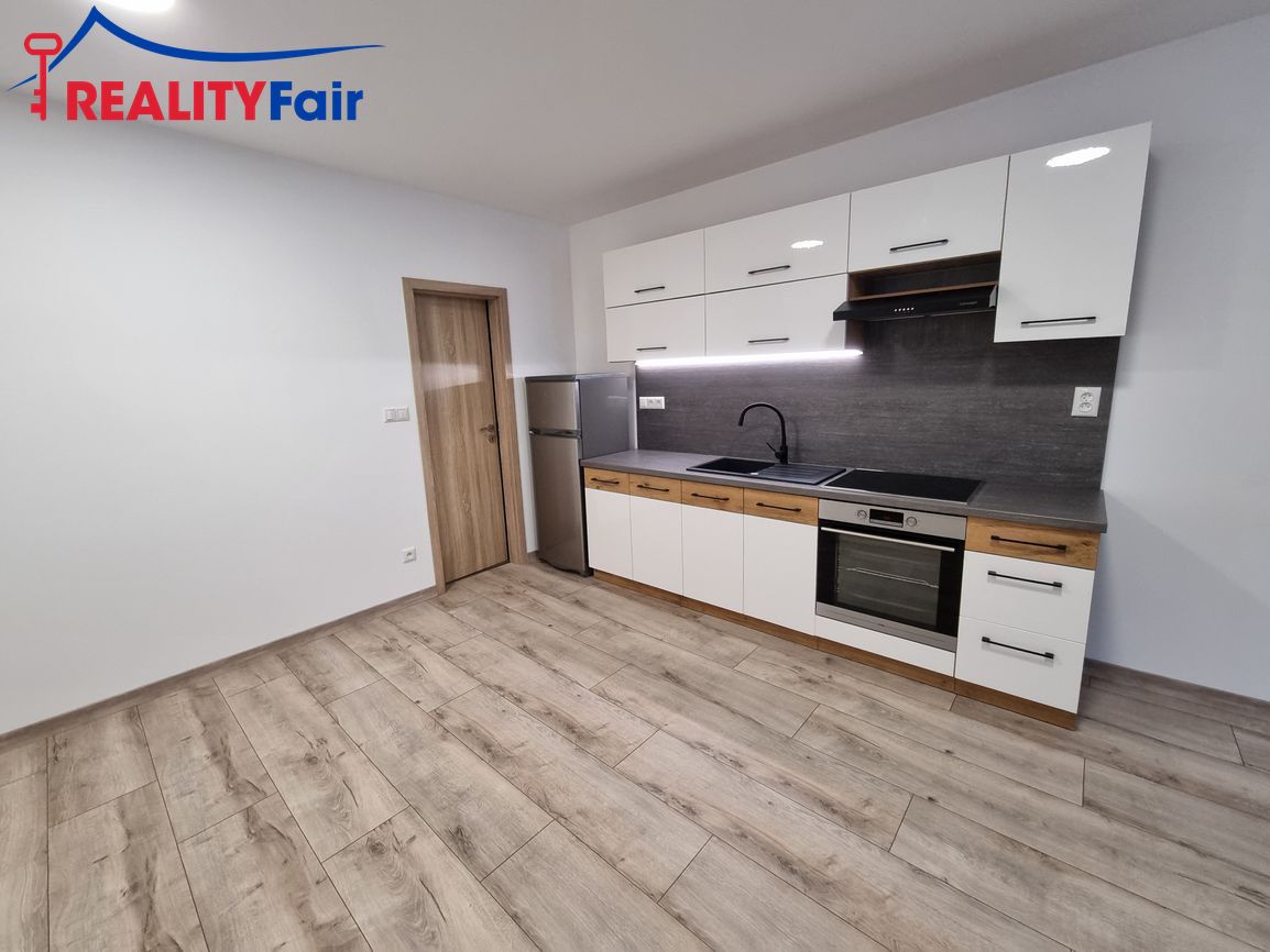 Prenájom 2i bytu v centre Banskej Bystrice - 2