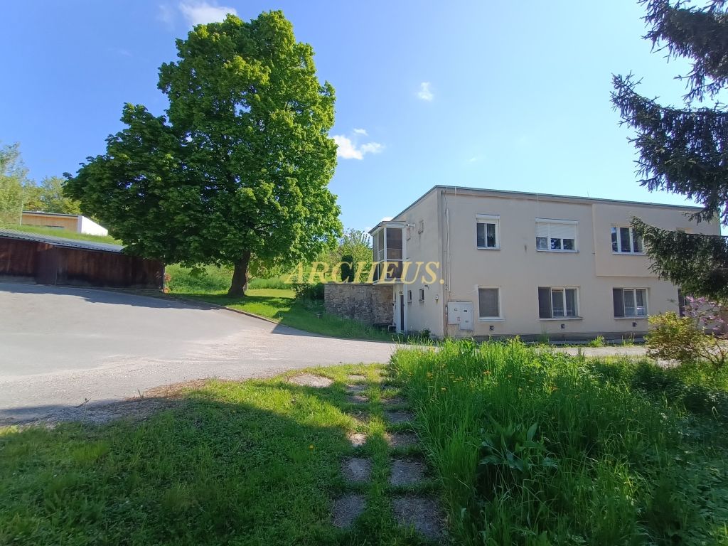 NA PREDAJ 3-IZBOVÝ BYT, 73 M2, TURÁ LÚKA, okres MYJAVA - 2