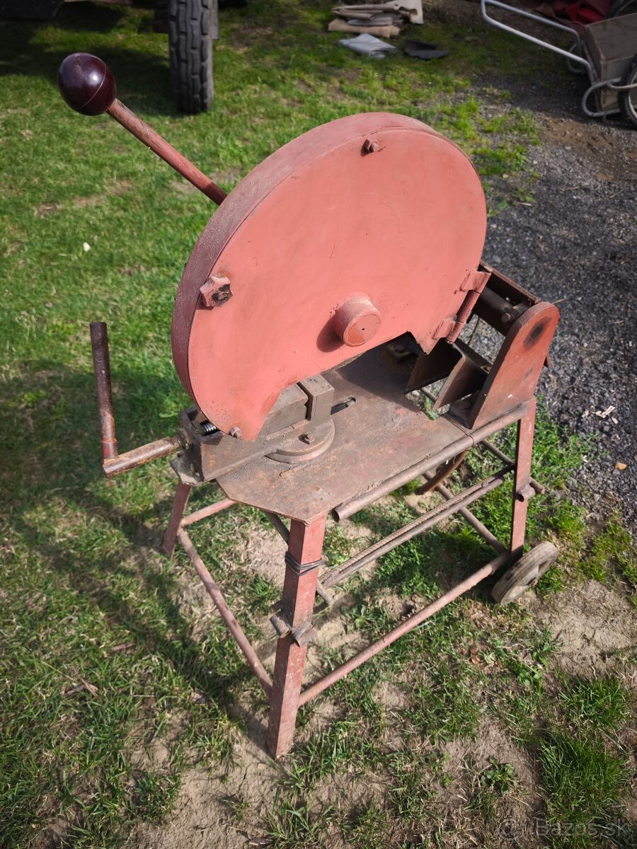 Stojanová rozbrusovačka - 2