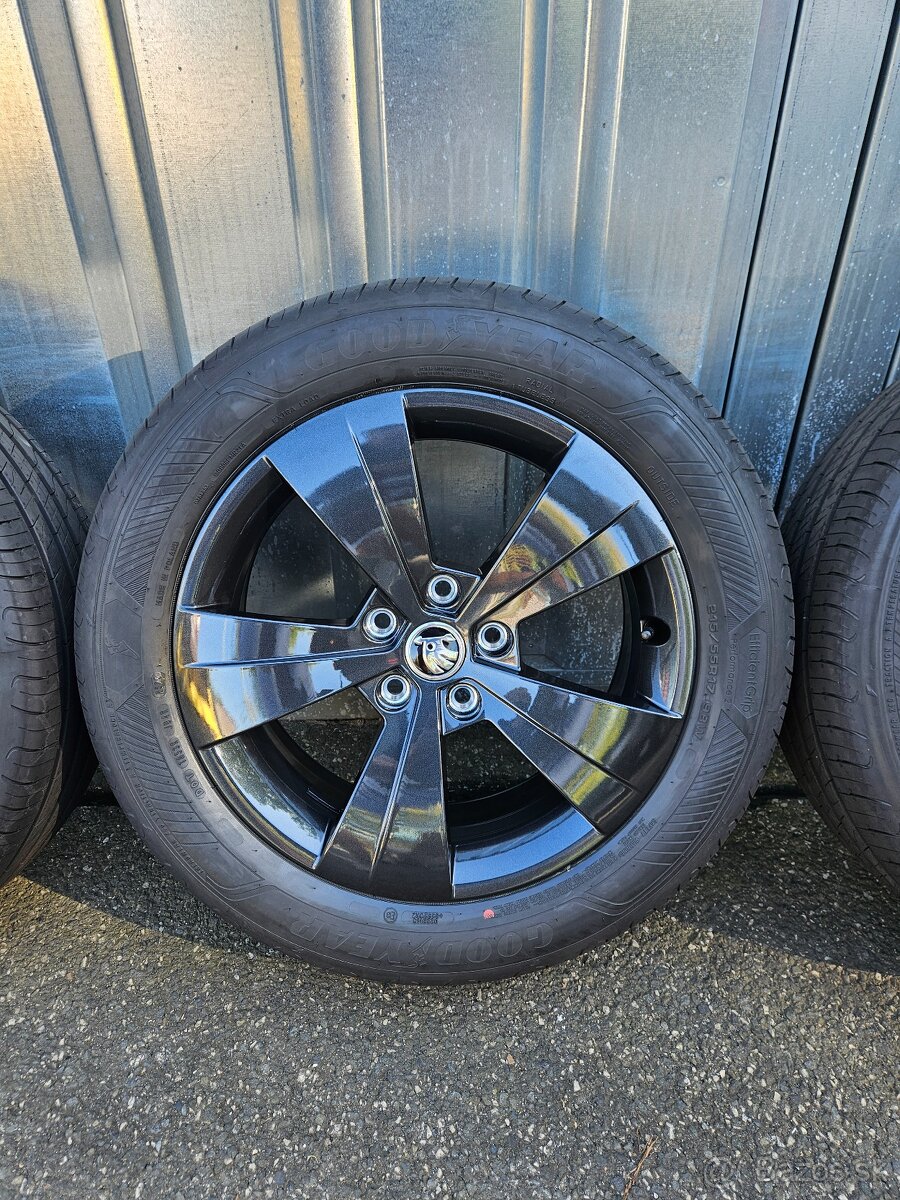 Nová letní alu kola Triton 17" Škoda Superb 215/55 R17 - 2