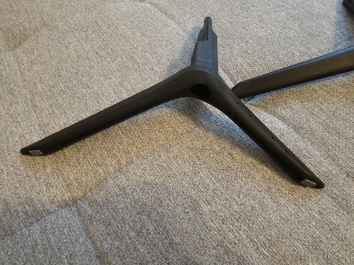 Samsung 55 nožičky - 2