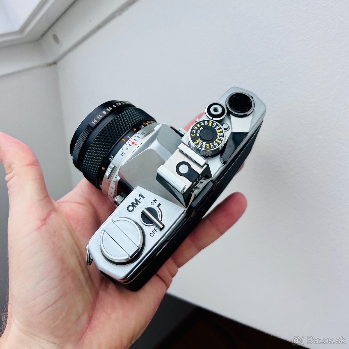 Olympus OM-1 a Zuiko 50mm F1.4 - velmi dobrý stav - 2