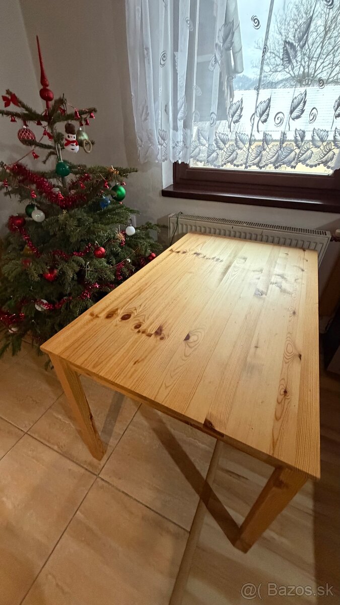 Stôl - masívna borovica - 2