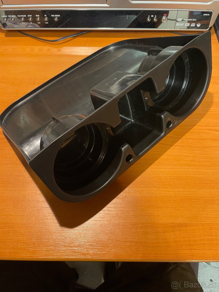 Drziak na pohare - 2