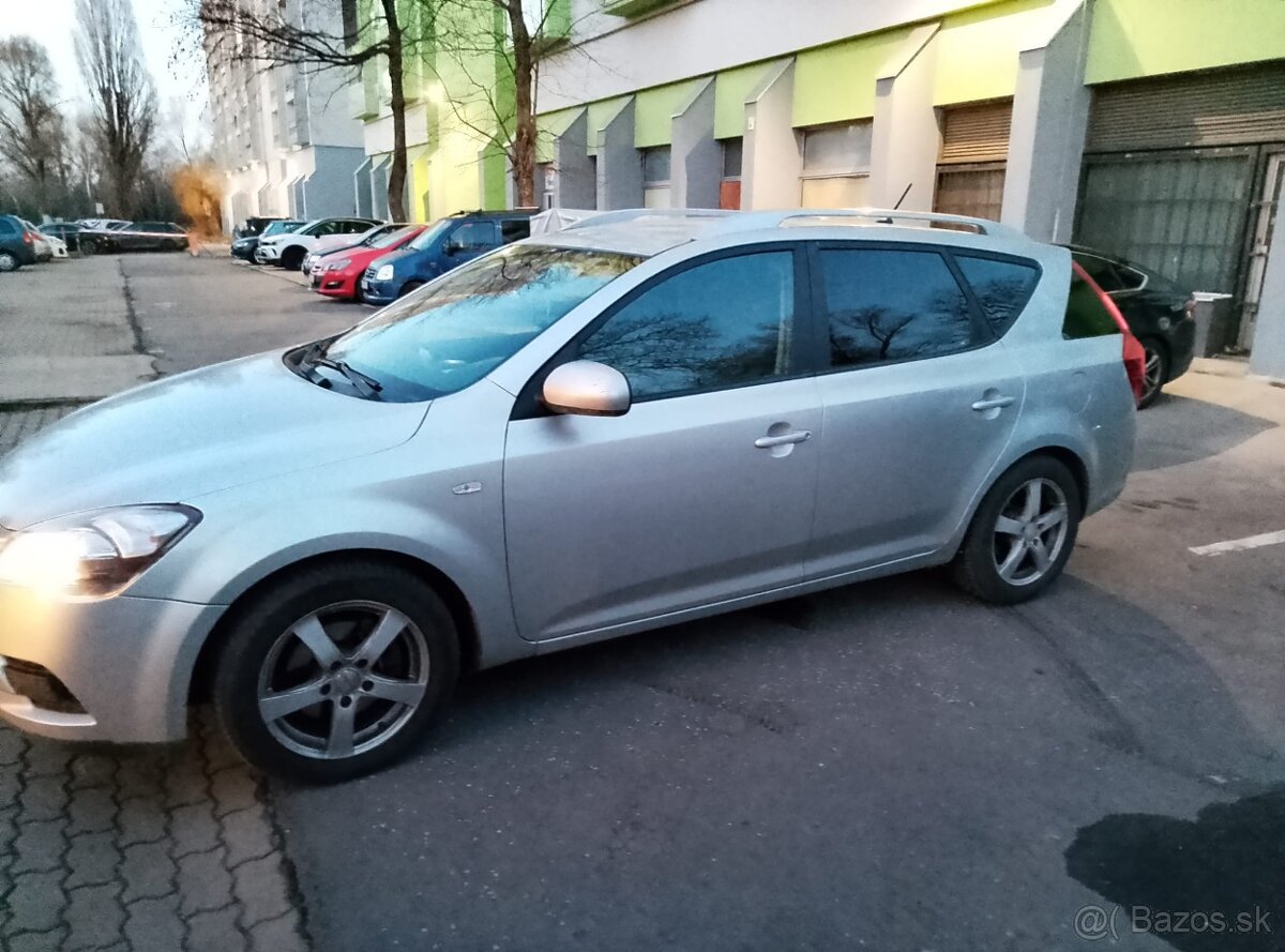 Predam kia ceed combi - 2