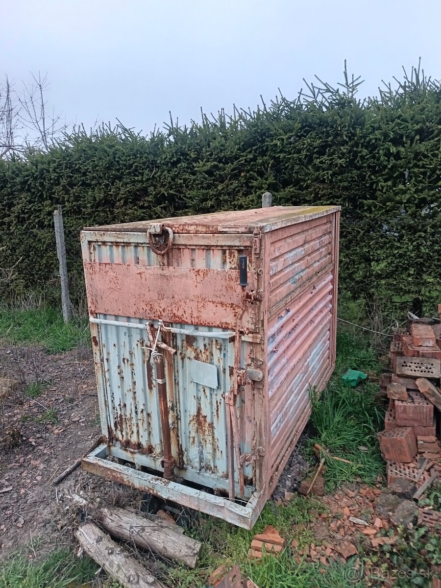 Plechová búda ( sklad) - 2