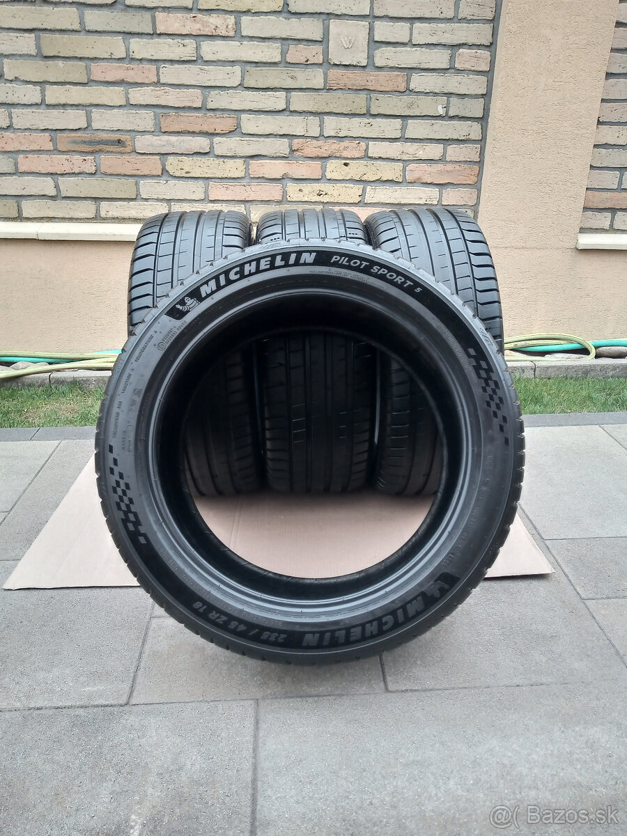 MICHELIN PILOT SPORT 5 235/45 R18 - 2