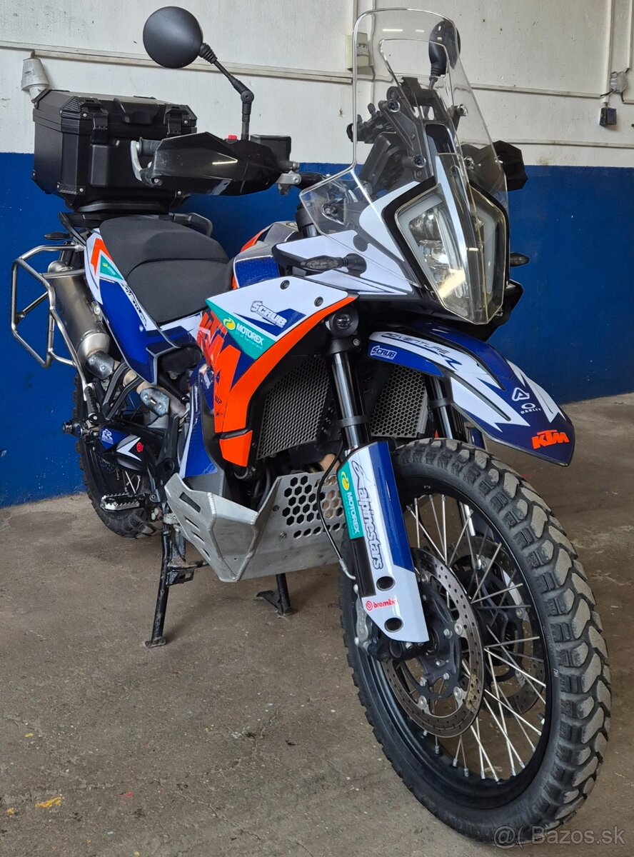 KTM 890 Adventure - 2