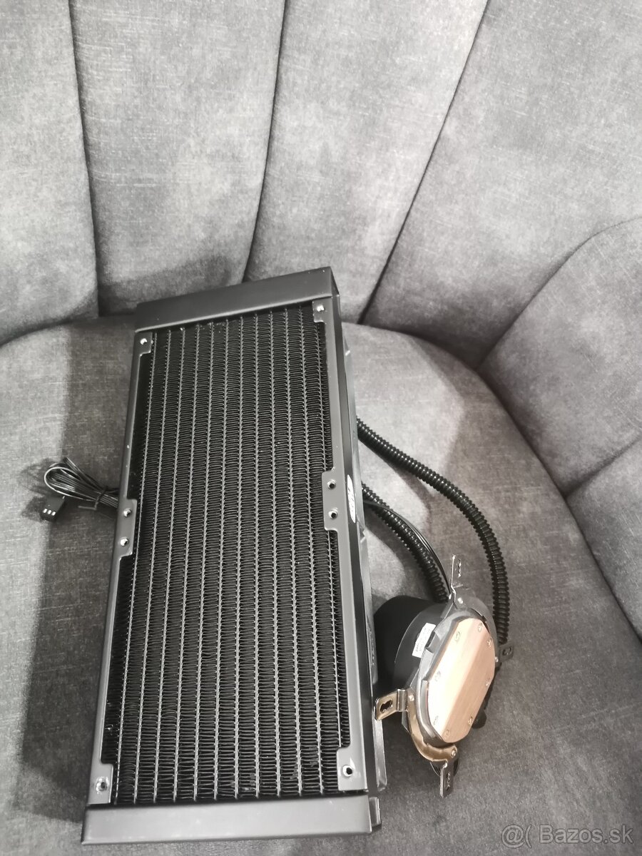 CPU vodné chladenie 240mm - 2
