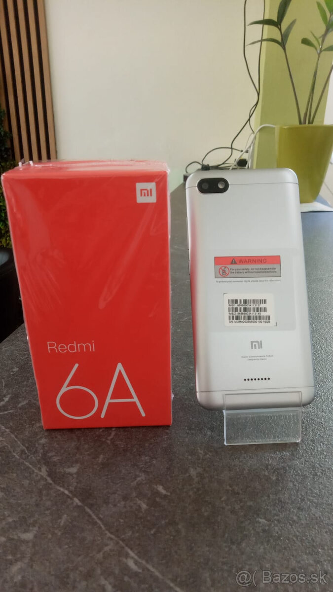Xiaomi Redmi 6A striebornej farby 16gb Novy - 2