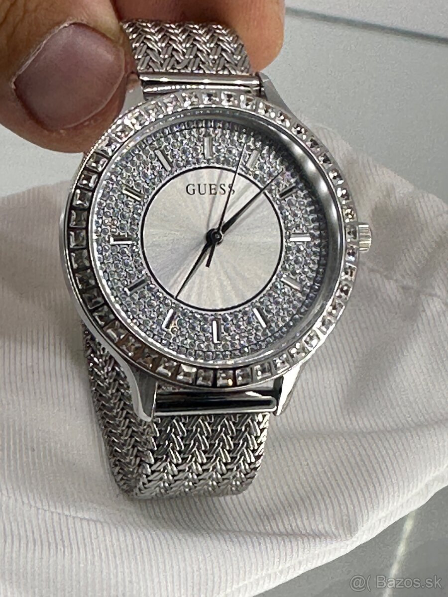 NOVÉ dámske hodinky GUESS s kamienkami - 2