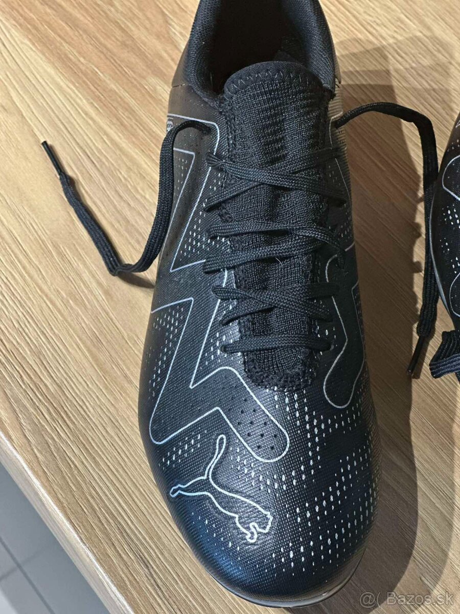 Kopačky PUMA - 2