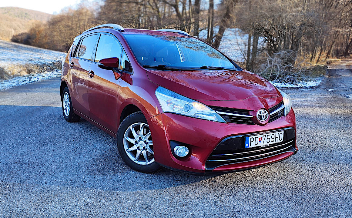 Toyota Verso 1.8 Active benzín CVT automat - 2