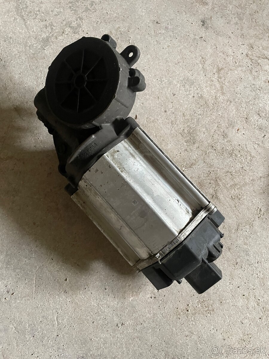 Riadenie servočerpadlo 1K0909144C - 2