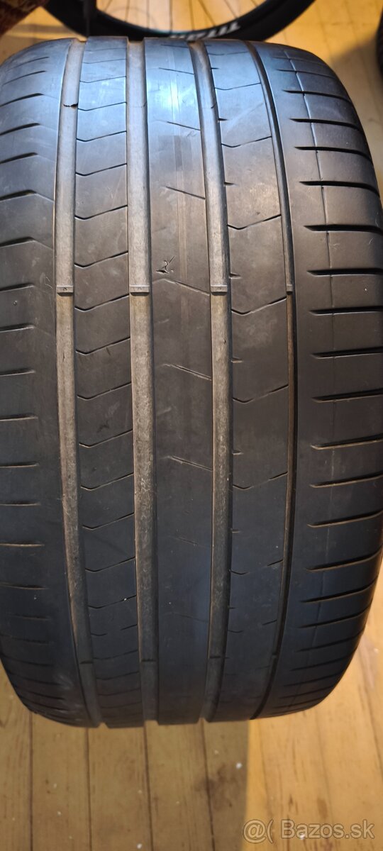 Letné pneu 275/35 R20 Pirelli runflat - 2