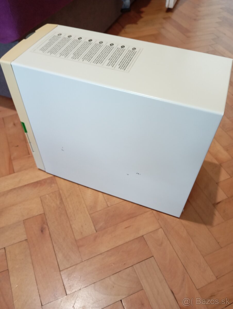 Počítač Pentium 200 - 2