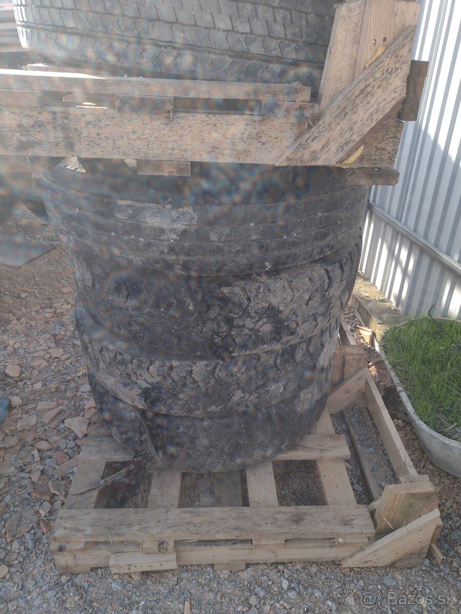 Predám kolesá z Liaz tatra - 2