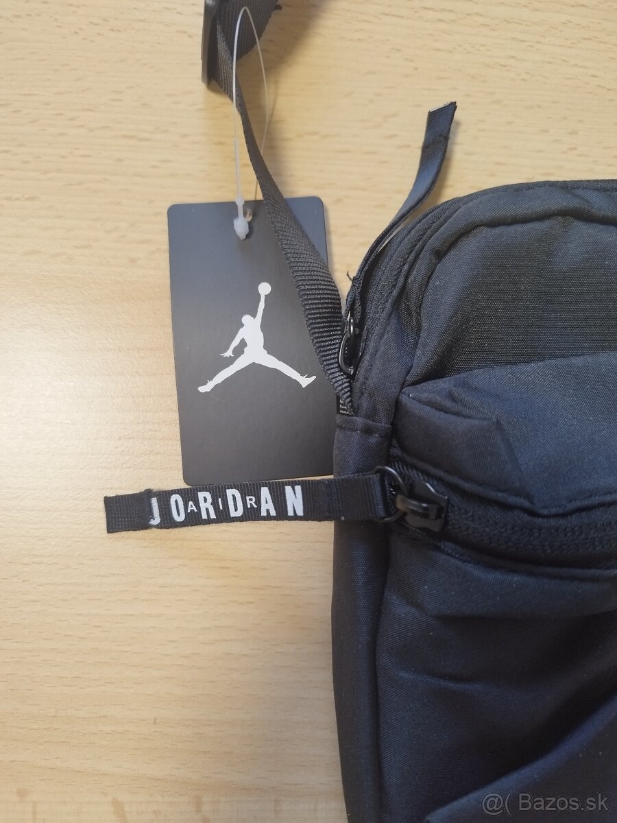 Jordan malá taska - 2
